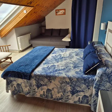 Villalaurana 10-14 Personas *